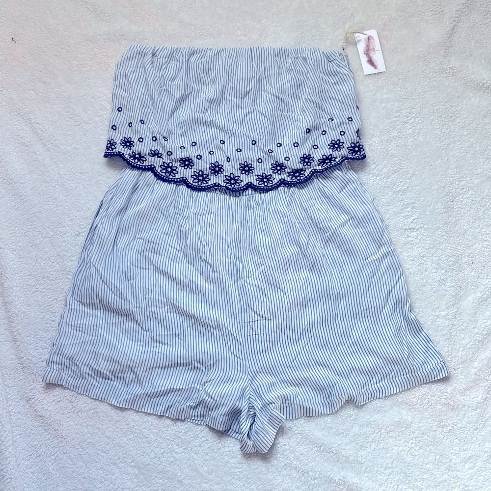 Jessica Simpson Blue Pinstripe Romper, size L